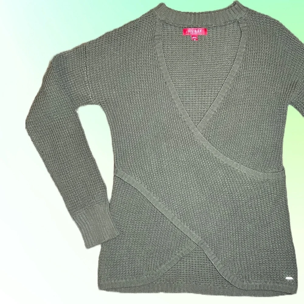 Guess • Medium • Green Long Sleeve Choker Knit Top - Picture 6 of 10